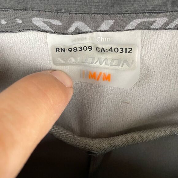 Salomon Matching Ski/Snowboarding Jacket and Pants EUC - Picture 16 of 16